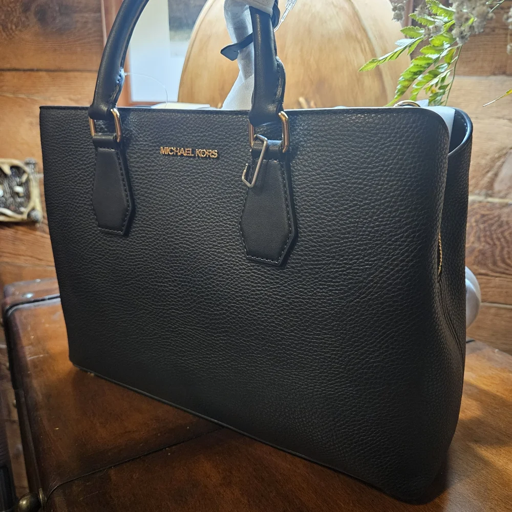 Michael Kors Black Leather Shoulder Bag